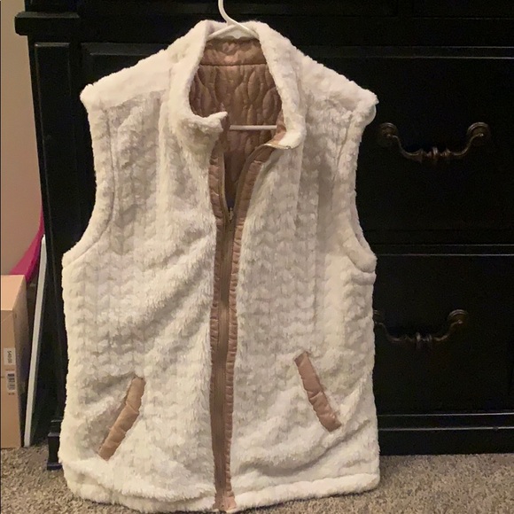 Reversible vest - Picture 1 of 3
